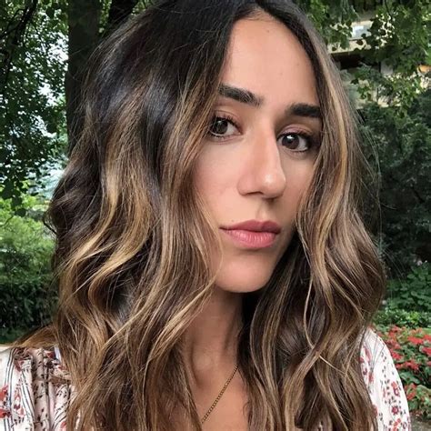 10 Melhores Ideias de Cores de Cabelo Para Morenas。